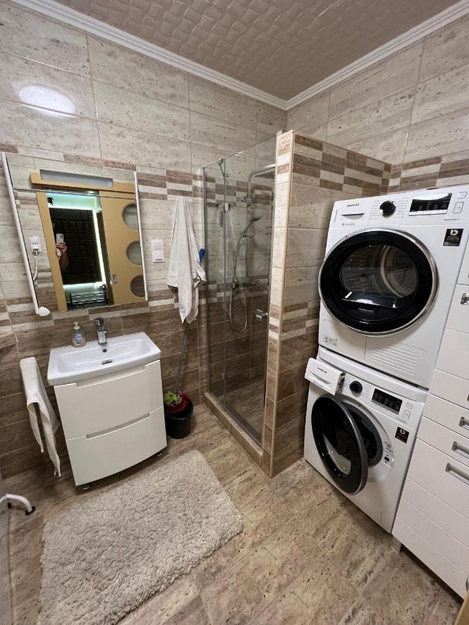 Parizsi Udvar Premium Apartman Lejlighed Debrecen Eksteriør billede
